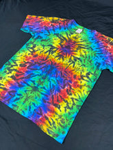 Load image into Gallery viewer, Gildan Unisex T-Shirt Youth Lg