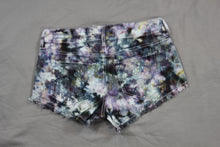 Load image into Gallery viewer, Womans Mini shorts
