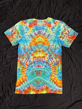 Load image into Gallery viewer, Xs Gildan Tank Top
