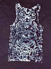 Load image into Gallery viewer, Xs Gildan Tank Top
