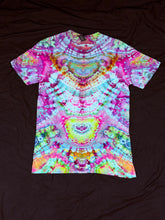 Load image into Gallery viewer, Sm Gildan Unisex T-shirt
